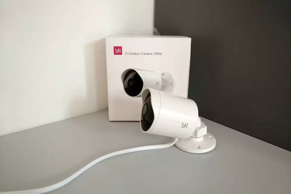 Camera IP Ngoài Trời Yi Outdoor Edition Full Hd (1080p)